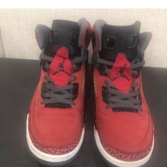 Nike Red and Black High-Top Sneakers - Picture 4 of 4